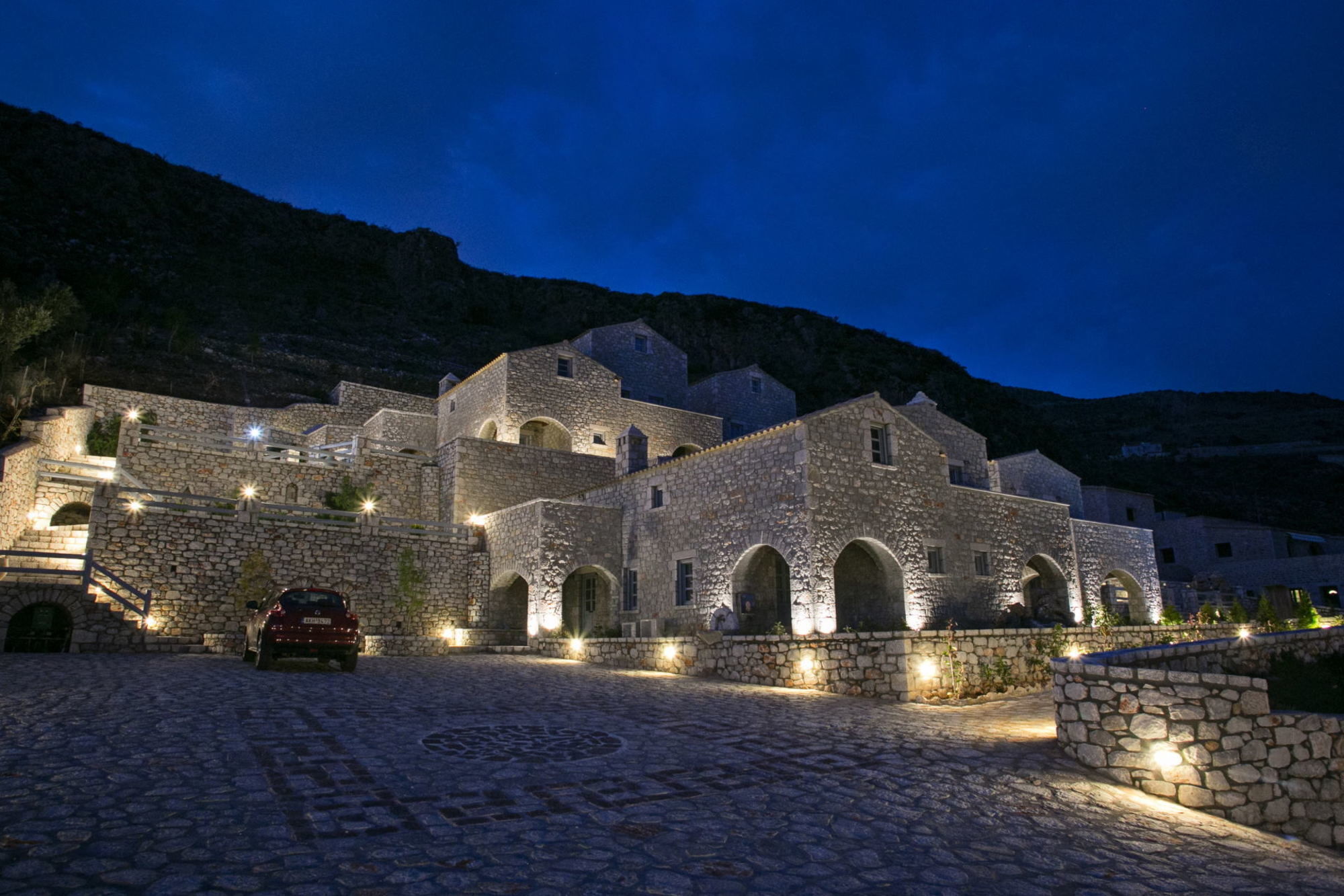 Apart Otel εn Plo Luxury 3*