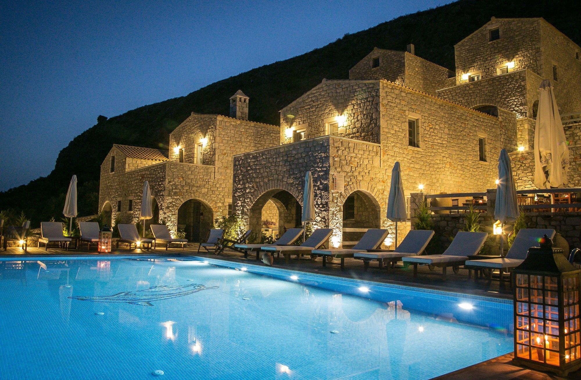 Apart Otel εn Plo Luxury