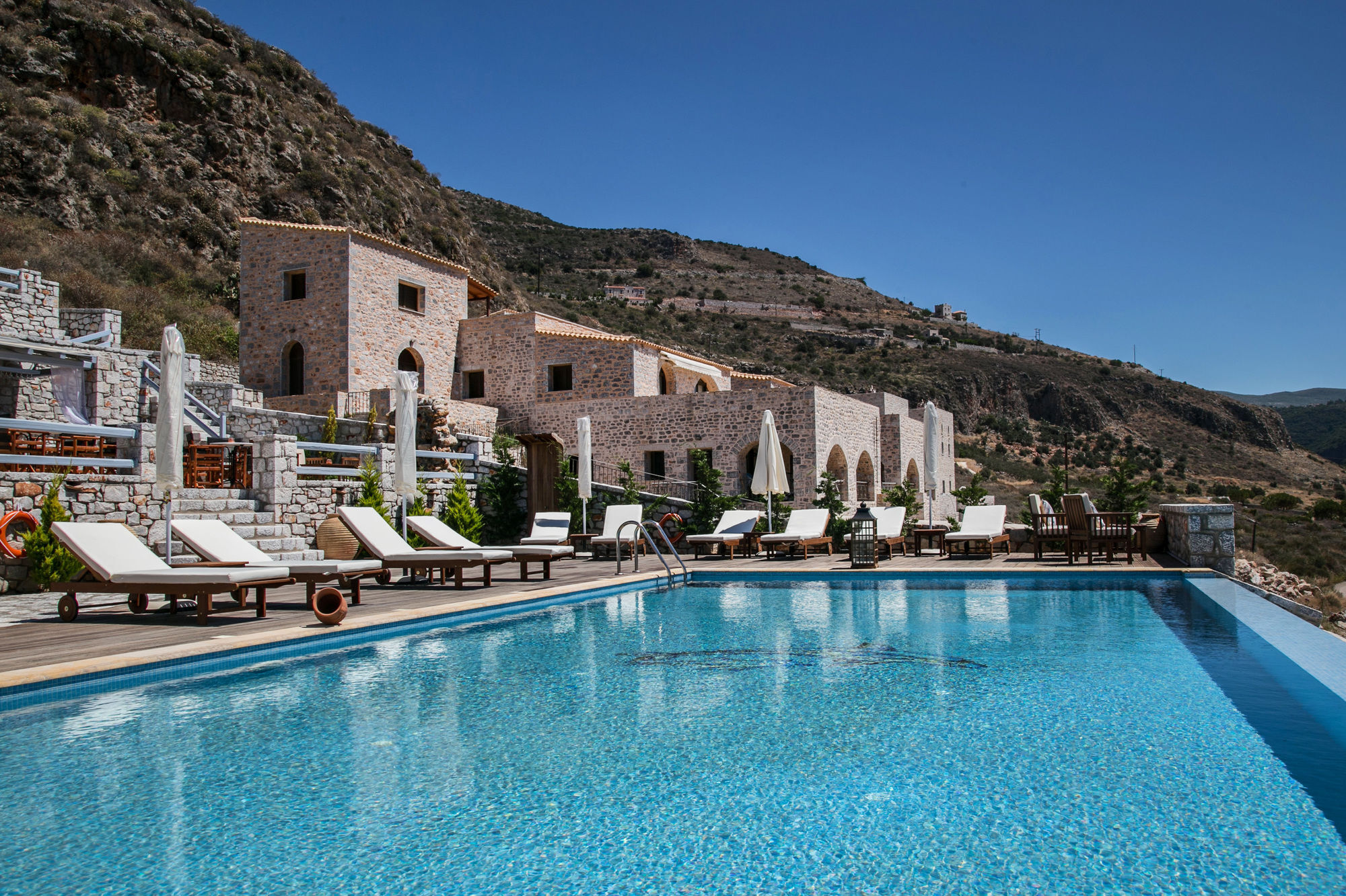 εn Plo Luxury 3*